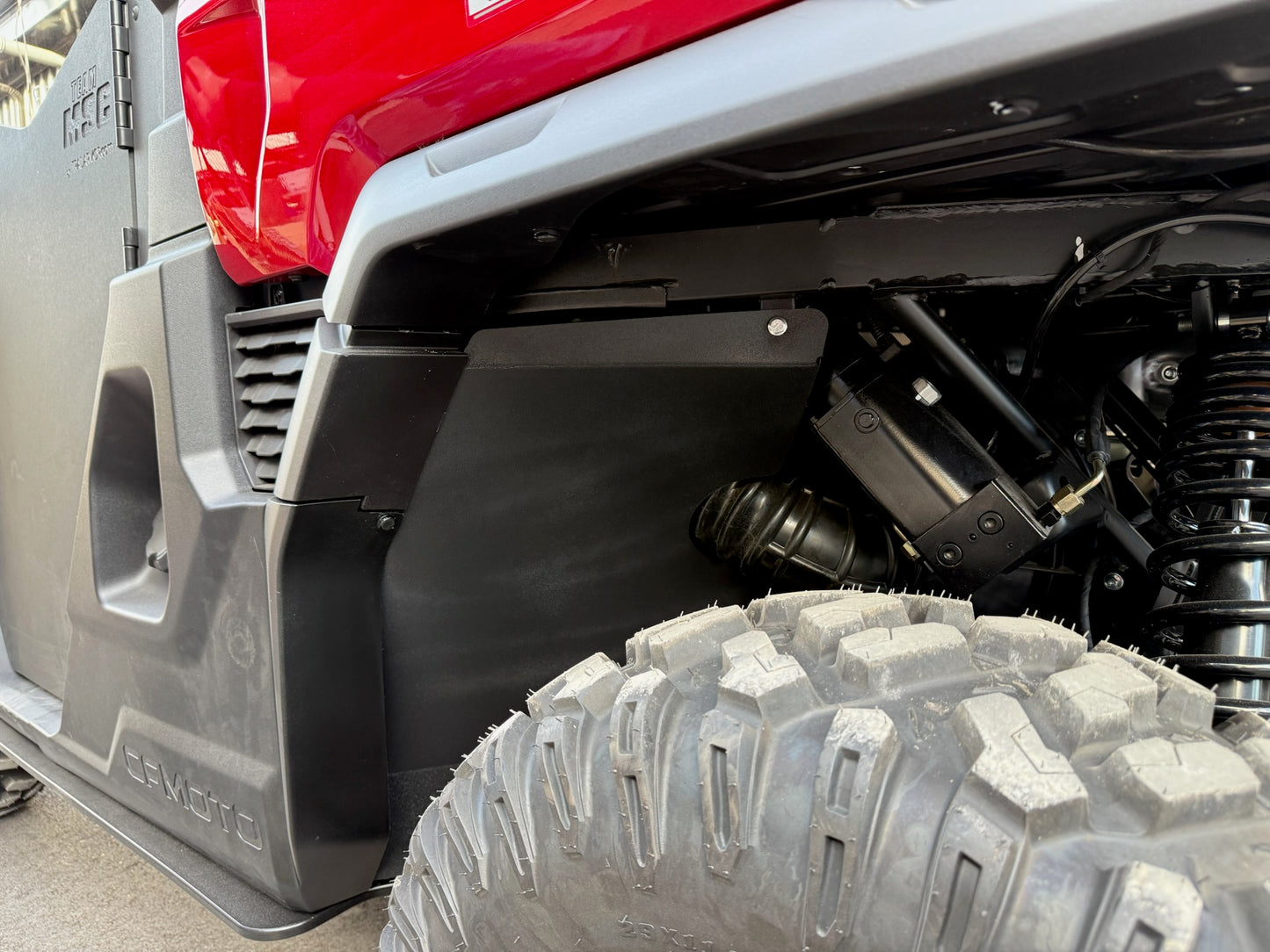 PRE-ORDER - TEAM MSC - CFMOTO U10 PRO - DRIVERS REAR INNER FENDER