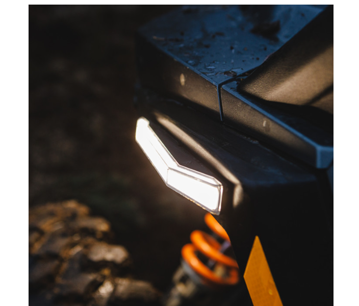 Ravek - Apex Lights™ - Running - White - RZR - Polaris