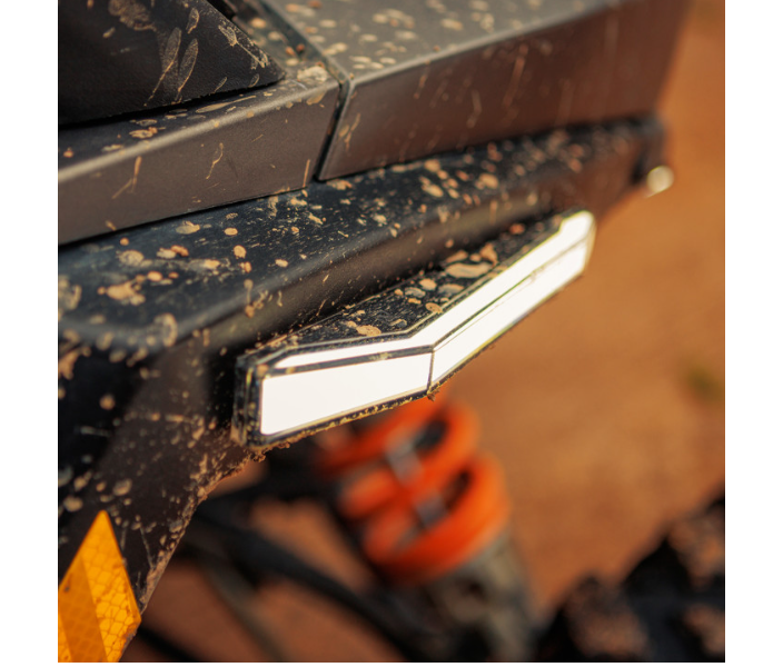 Ravek - Apex Lights™ - Running - White - RZR Pro R - Polaris