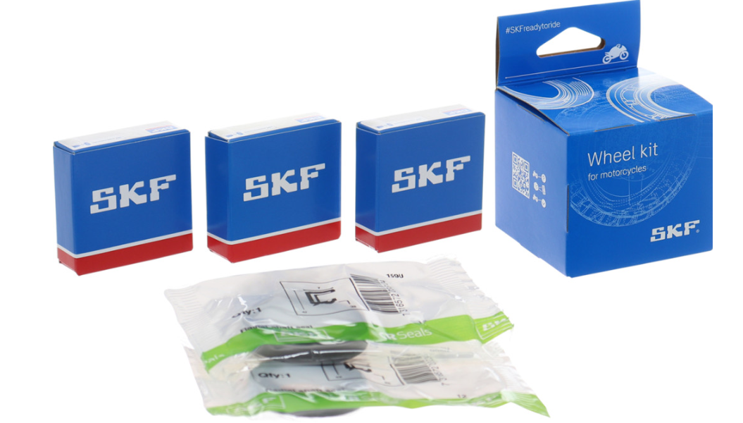 SKF - Wheel Spacers with Seals Kit - Rear - Beta