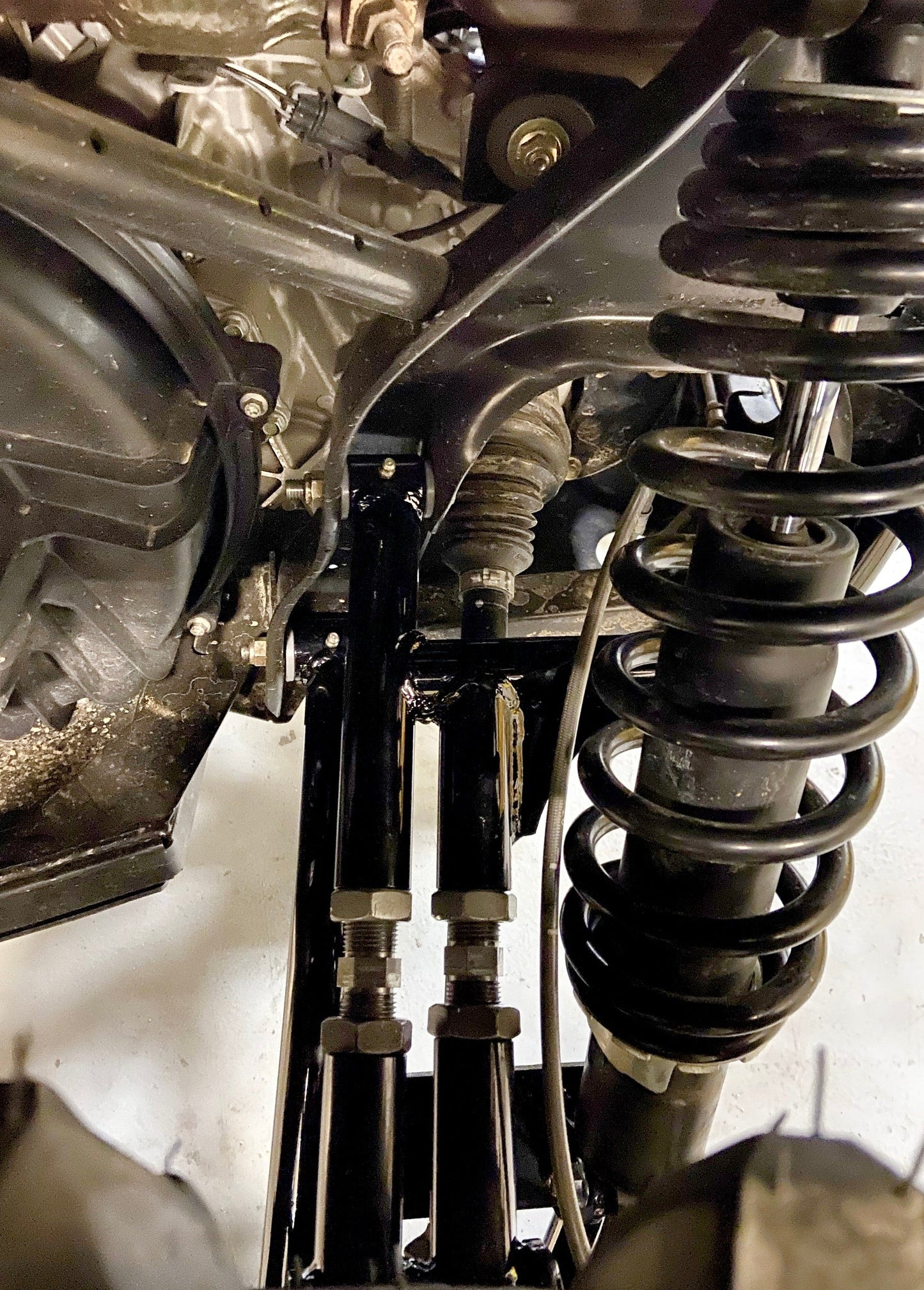 CAN-AM DEFENDER REAR A-ARMS (64” MODELS)