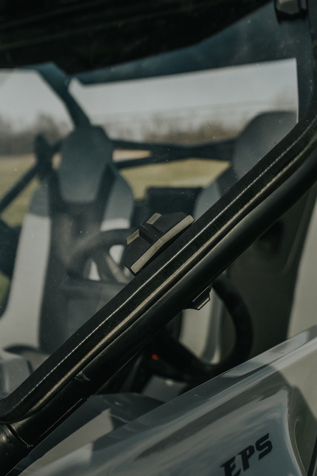 TEAM MSC | ZFORCE 950 PREMIUM WINDSHIELD - SOLID