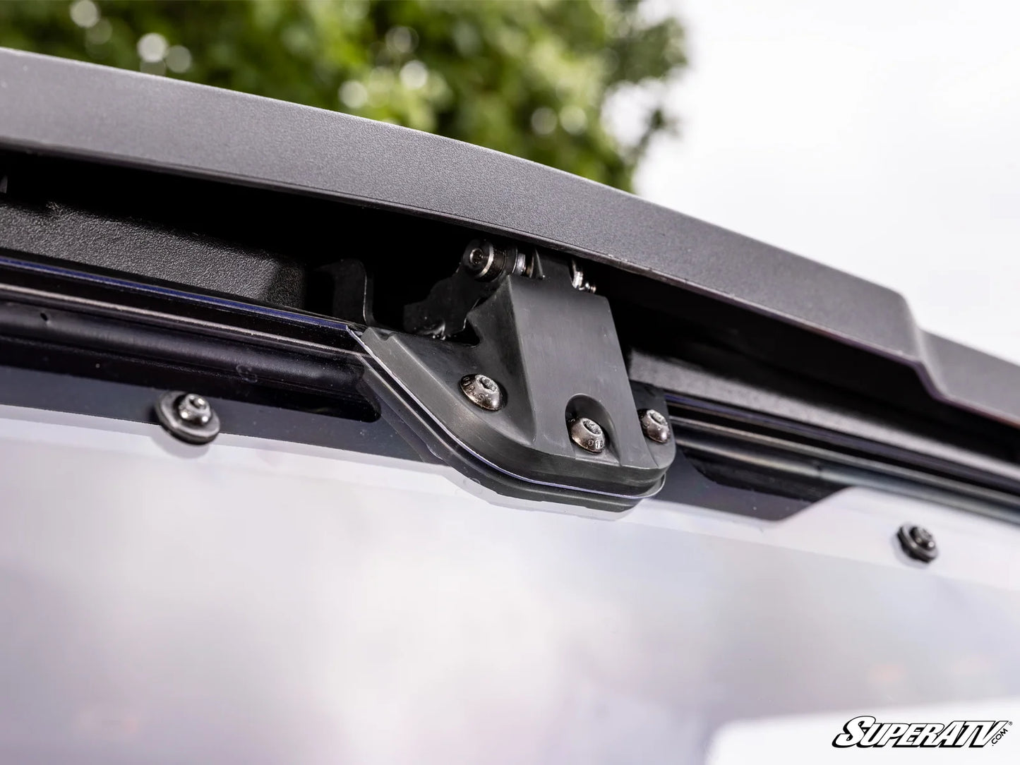 SuperATV - CFMOTO UForce U10 Pro Scratch-Resistant Flip Windshield