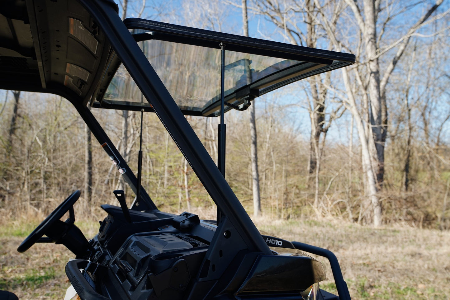 Team MSC - Can-Am Defender Tip Out Windshield