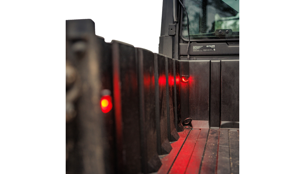 Ravek - Trunk Bed Light - Red - Defender