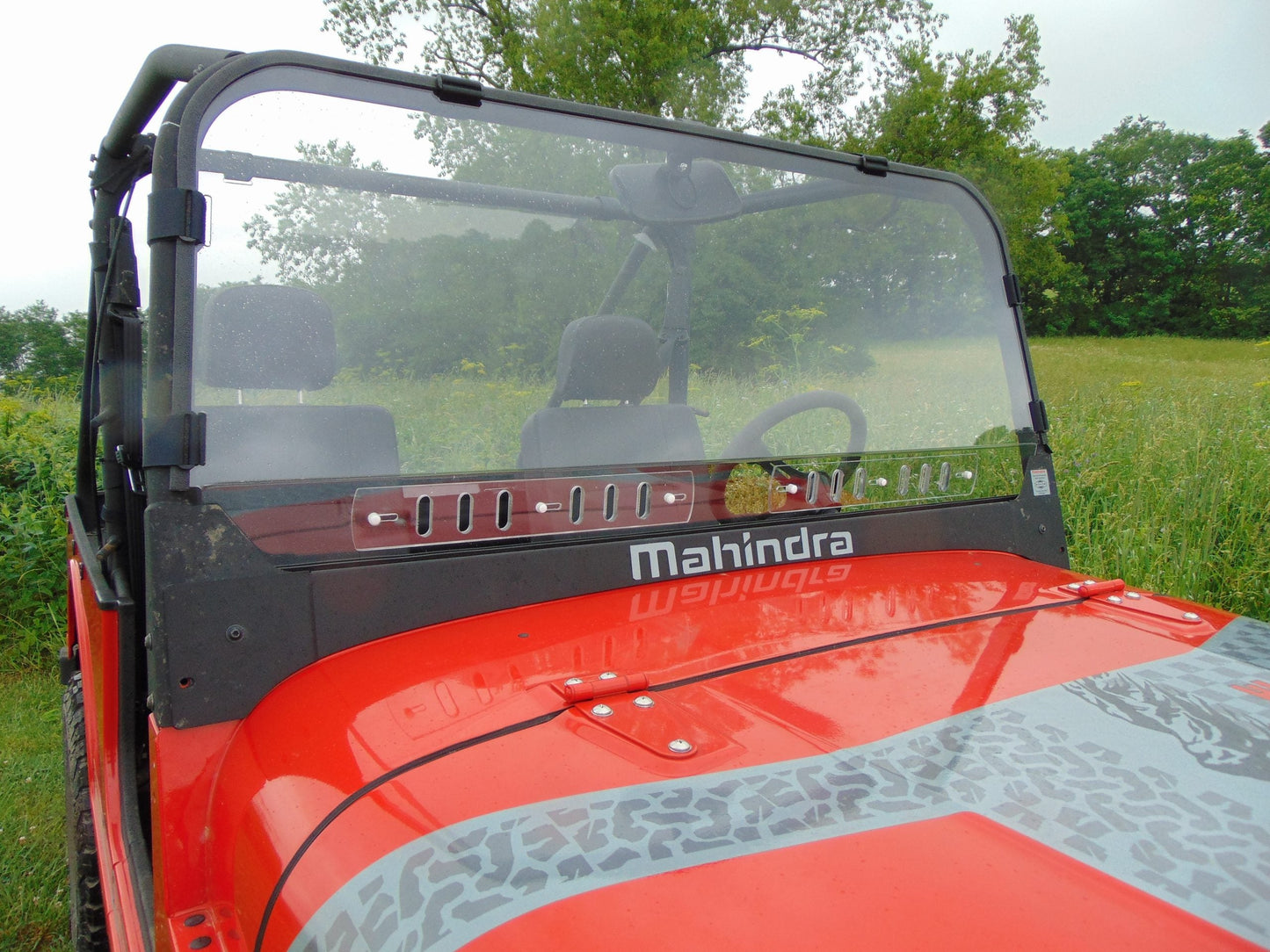 Mahindra Roxor - 1 Pc Vented Scratch-Resistant Windshield