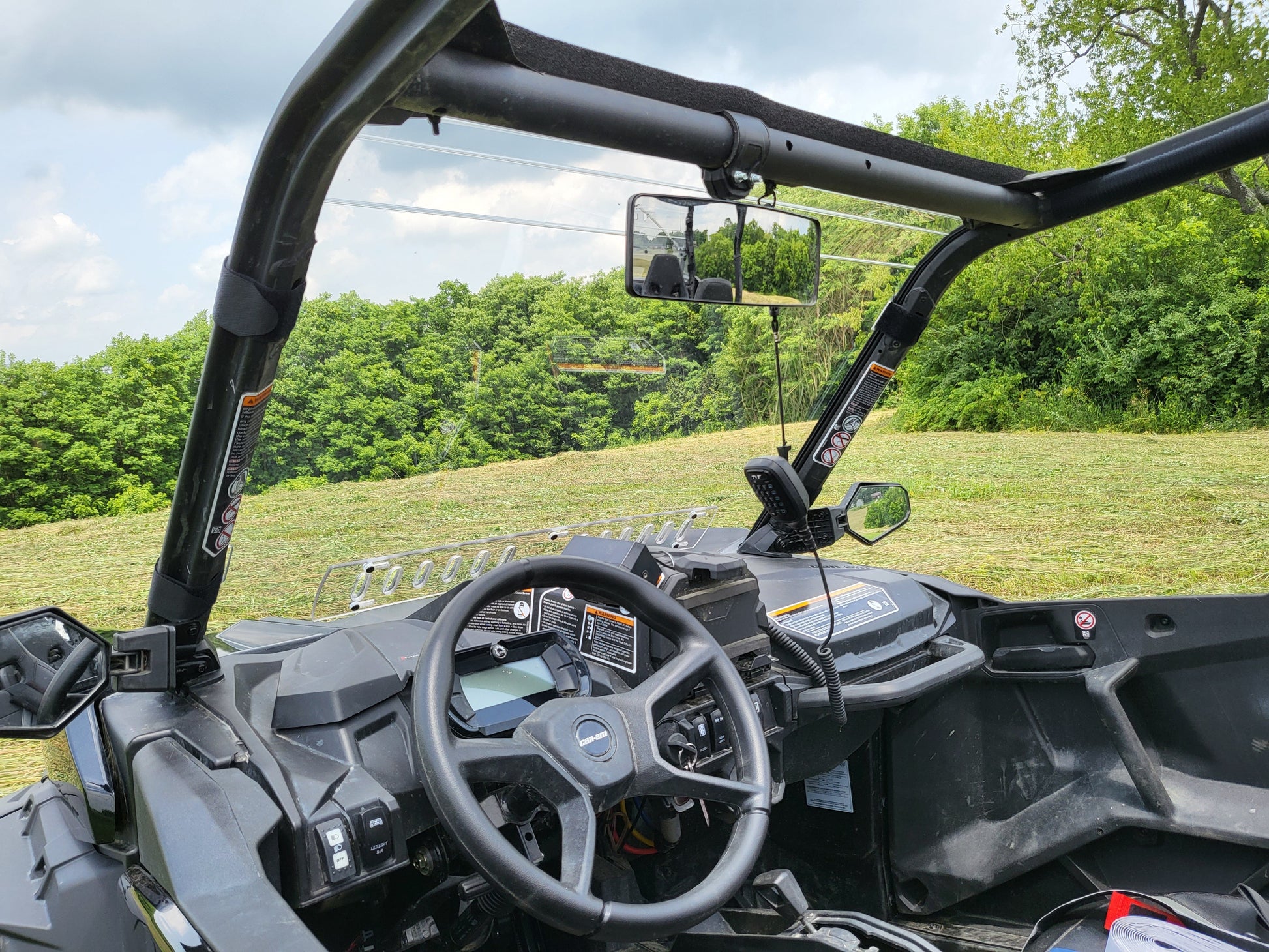 Can-Am Maverick Sport Max - 1 Pc Windshield w/Hard Coat and Vent Options - 3 Star UTV