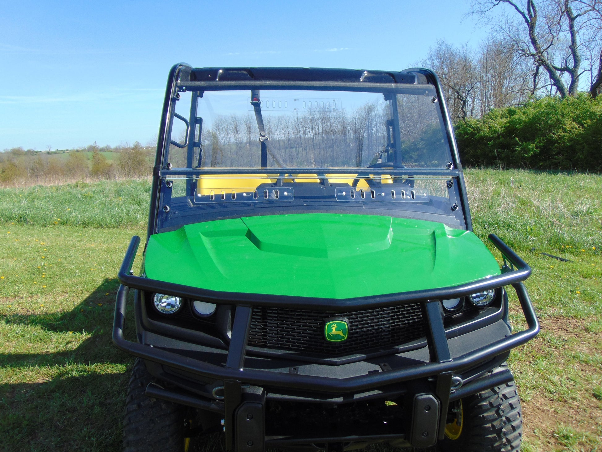 John Deere Gator 835/865 - 1 Pc Lexan Windshield w/Vent and Hard Coat Options - 3 Star UTV