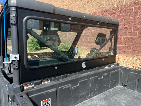 DIRT WARRIOR UFORCE 1000 GLASS REAR WINDSHIELD - TINTED