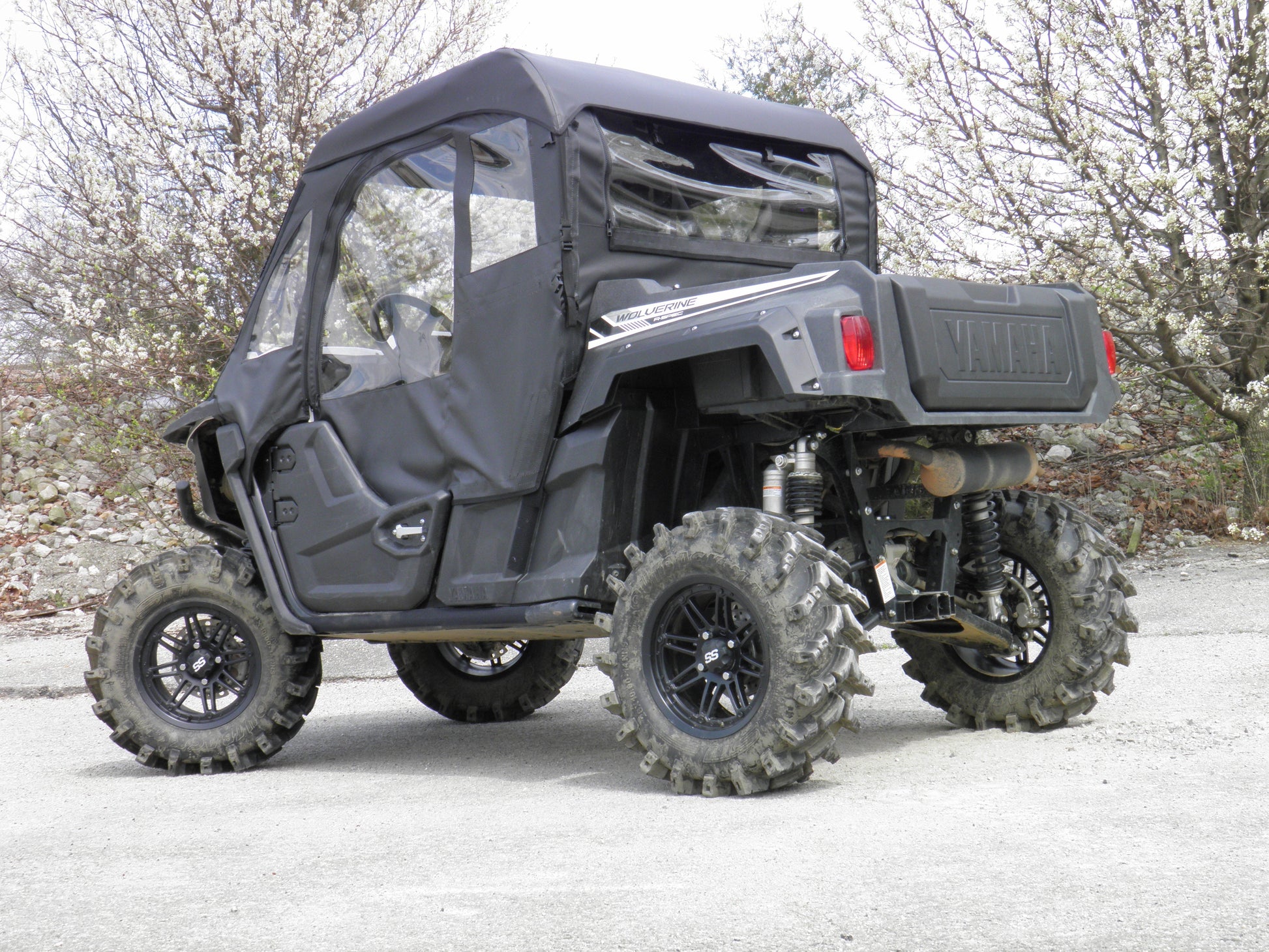 Yamaha Wolverine - Full Cab Enclosure for Hard Windshield (Half Doors) - 3 Star UTV